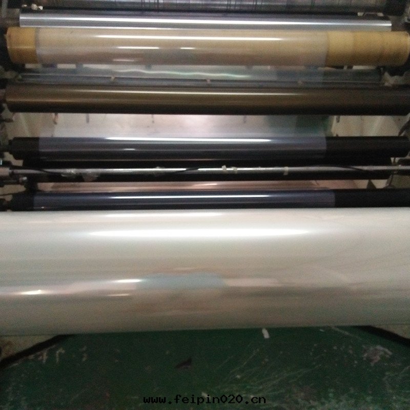 贴胶(jiāo)用(yòng)PET薄膜